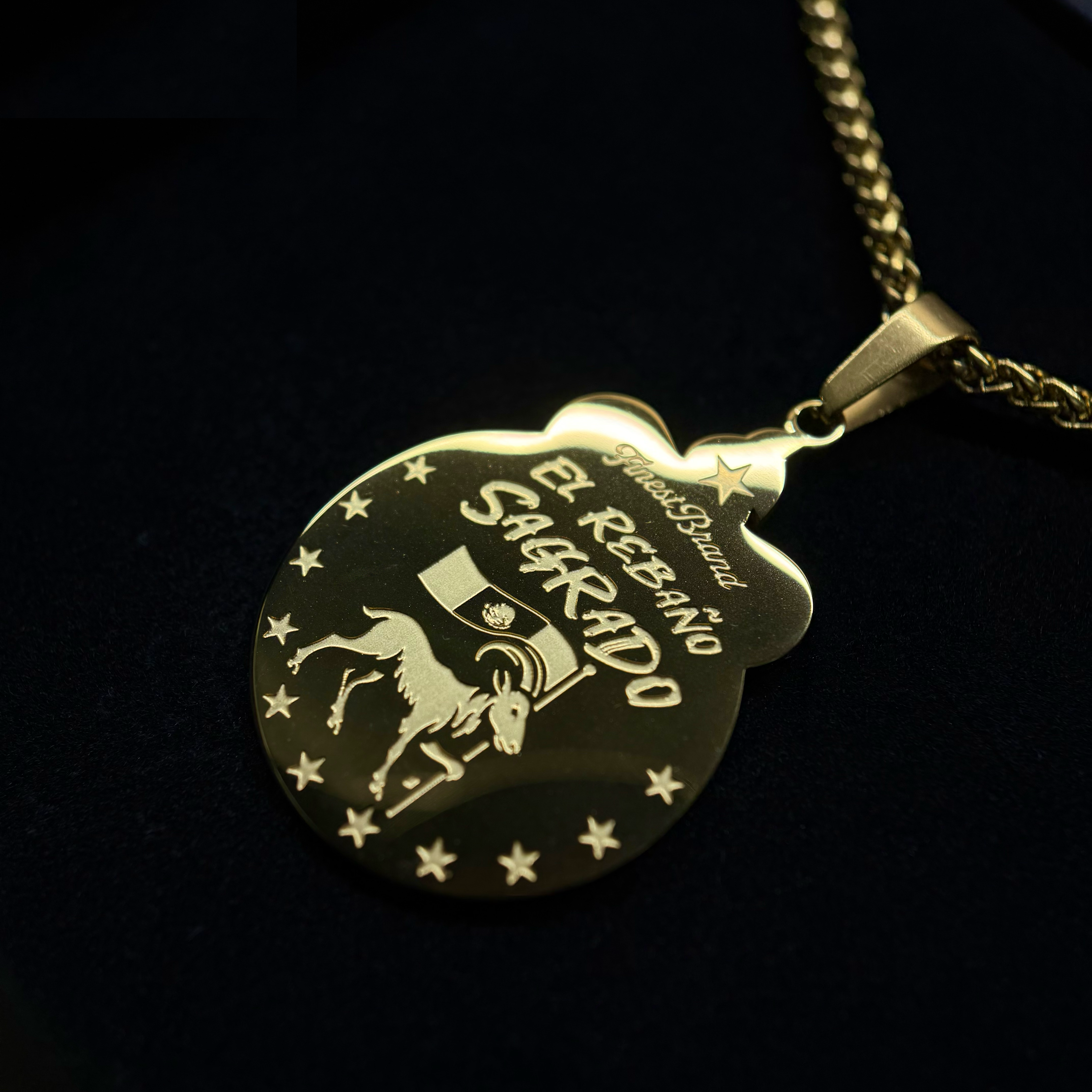 Chivas Guadalajara Necklace | 18K Gold Plated – FinestBrand