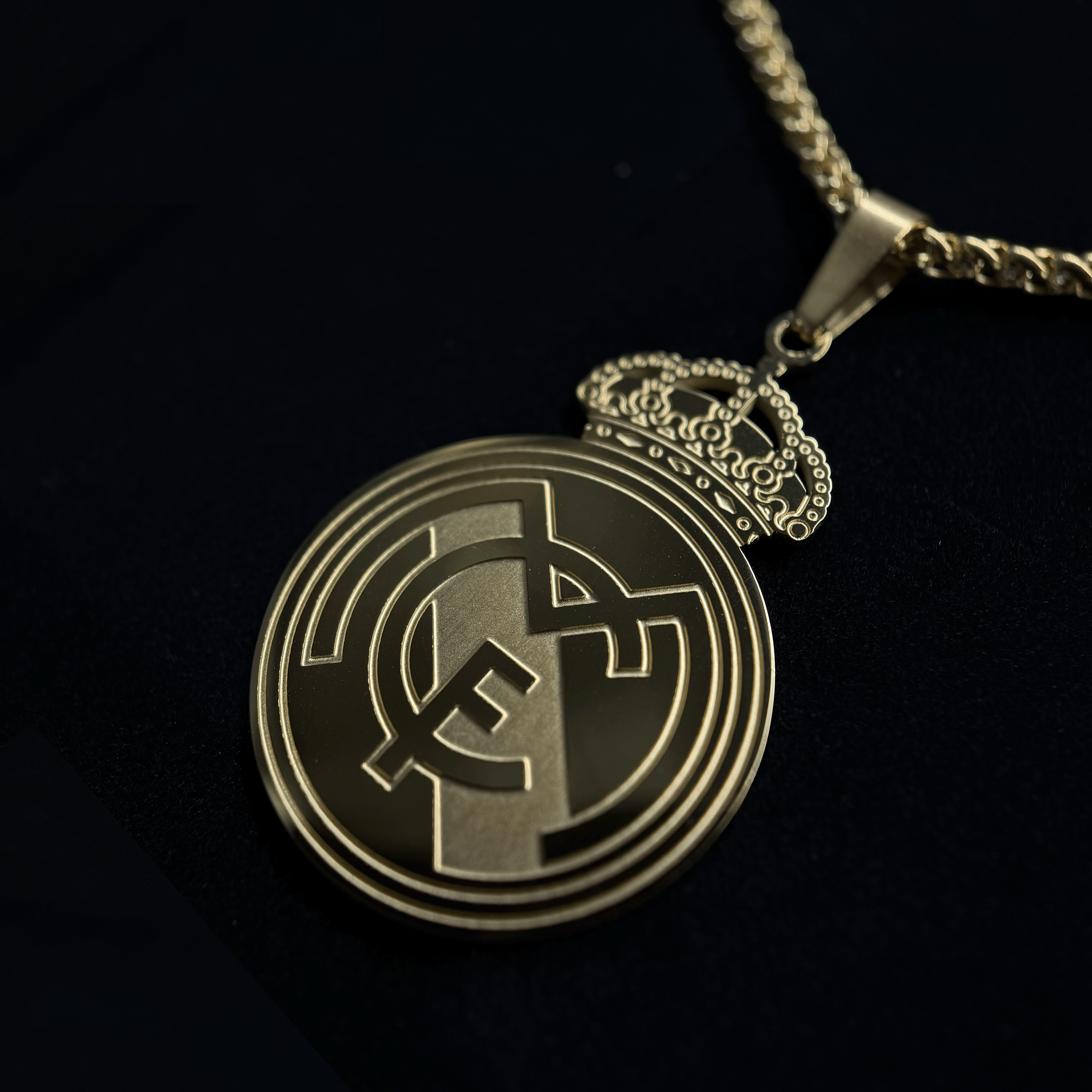 Real Madrid Necklace Bundle